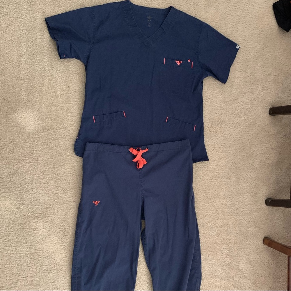 Scrub set - Picture 5 of 5
